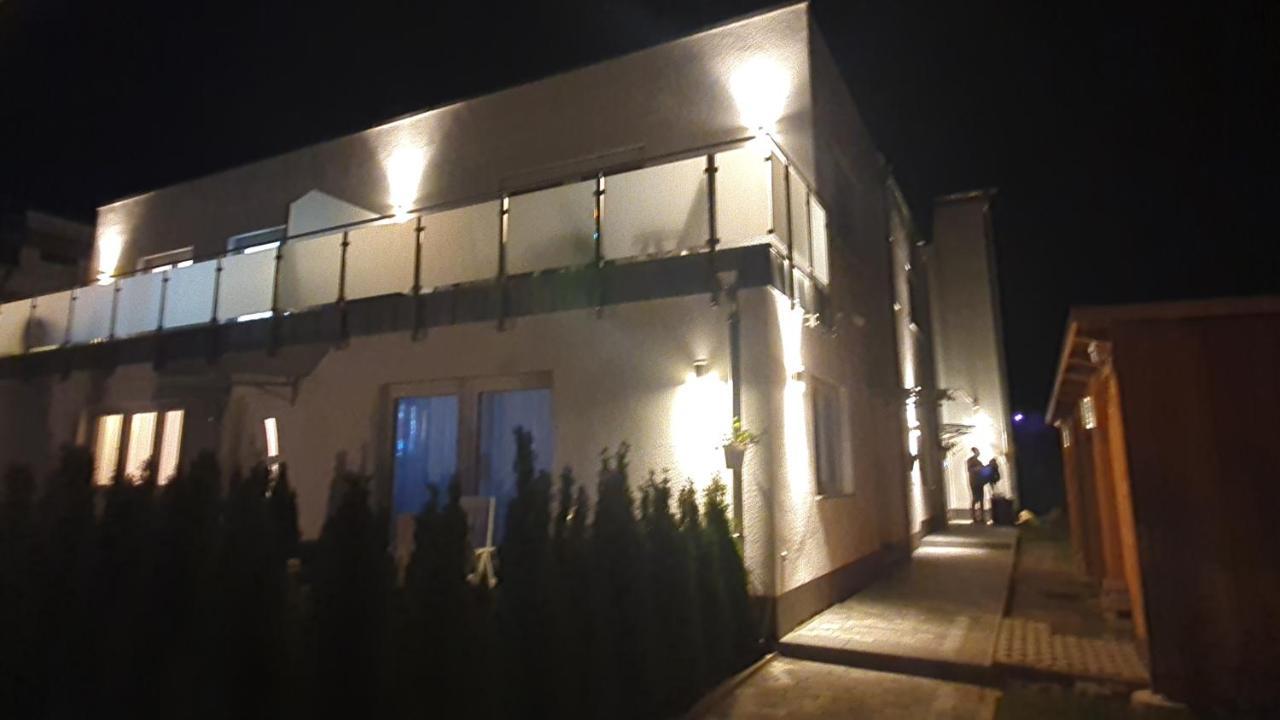 Ferienwohnungen "Godewind", Appartements Mit Balkon Oder Terrasse Zinnowitz Ngoại thất bức ảnh